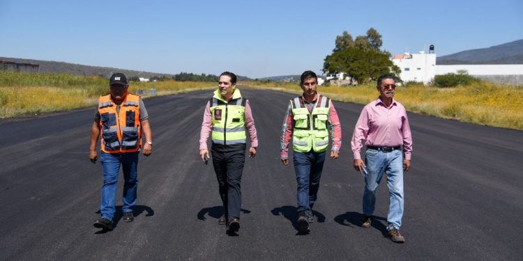 Rehabilitación de aeródromo de Zamora con 94 % de avance: SCOP