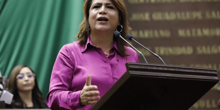 Supremacía constitucional garantiza respeto a la Constitución: Fabiola Alanís