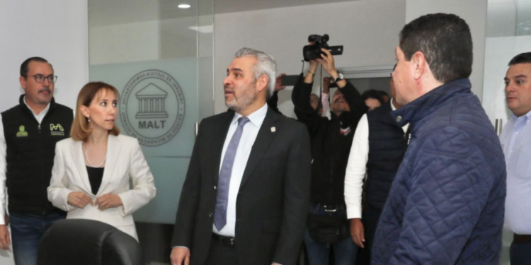 Tribunal de Justicia Administrativa prioriza atención ciudadana y combate a la corrupción: Bedolla