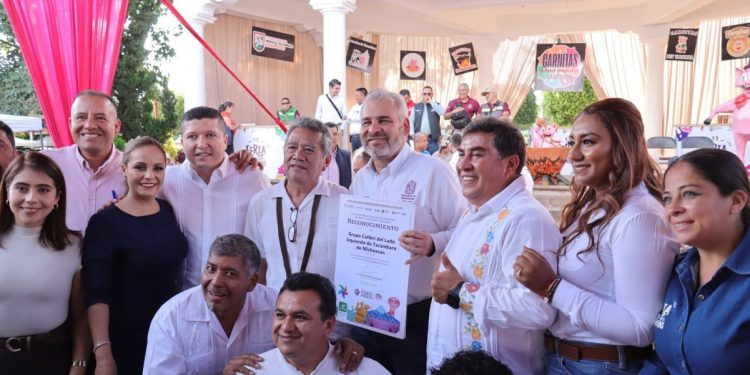 CON ACTIVIDADES CULTURALES, TRADICIONALES Y FESTIVIDADES SE PRESERVA IDENTIDAD DE LA REGIÓN: VICENTE GÓMEZ NÚÑEZ