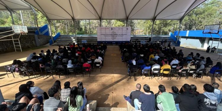 Lleva FGE pláticas de prevención de la violencia de género a estudiantes del Instituto Tecnológico de Pátzcuaro