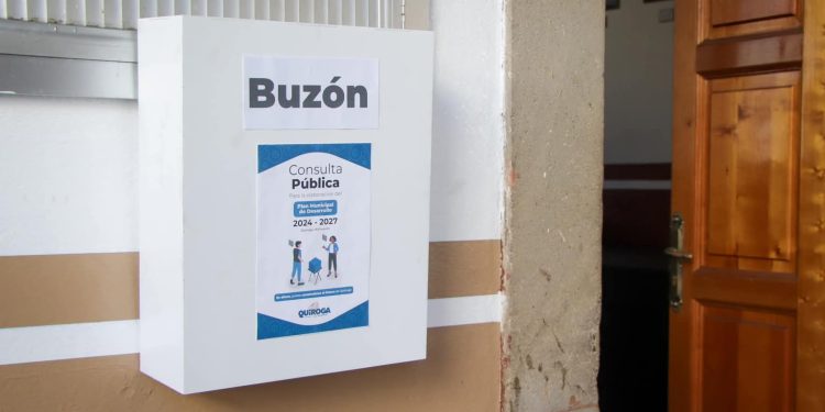 El Gobierno de Quiroga refuerza la participación ciudadana con la instalación de un buzón ciudadano en la Presidencia Municipal