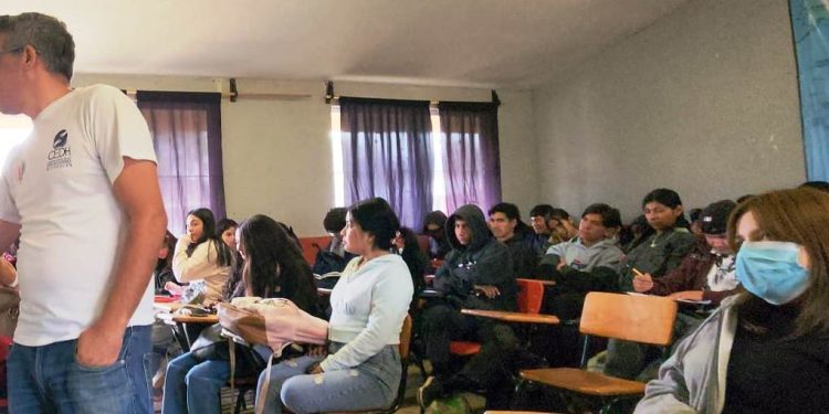 Aprenden estudiantes del Cemsad Atécuaro a prevenir acoso escolar