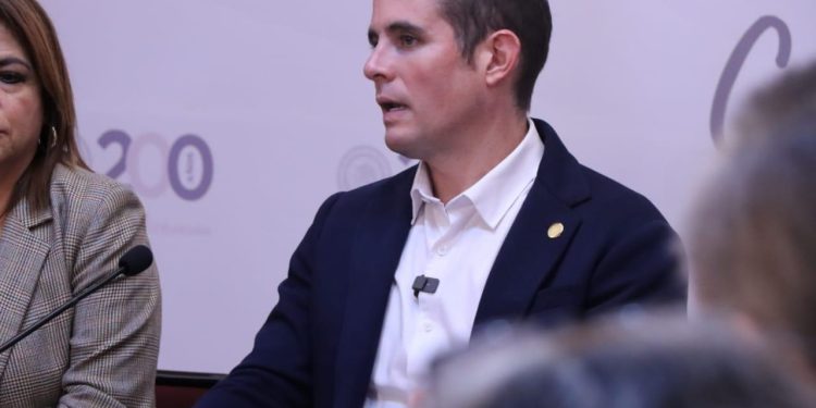 Presidencia de Jucopo y de la Comisión de Educación reciben a trabajadores de la educación