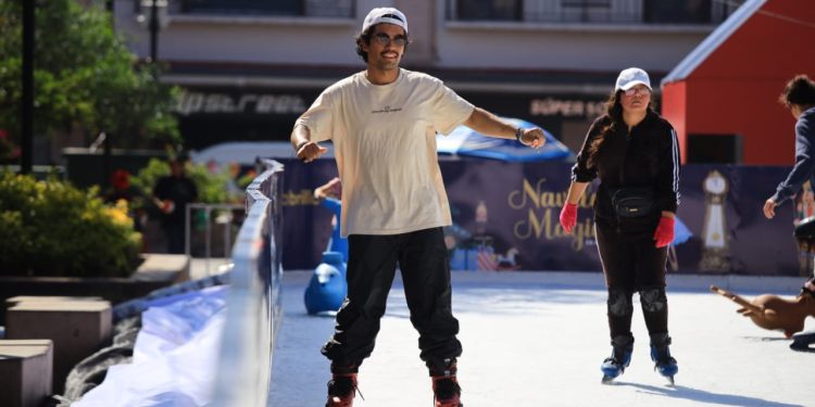 Pista de Hielo del Centro de Morelia, disponible mañana y tarde para todas las familias