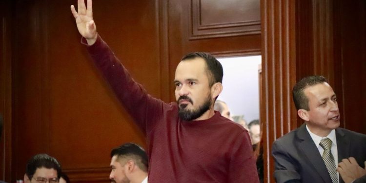 Fiscalía General y Centro de Estudios sobre la Enseñanza y el Aprendizaje del Derecho, renuevan convenio de colaboración para fortalecer la capacitación de agentes del Ministerio Público