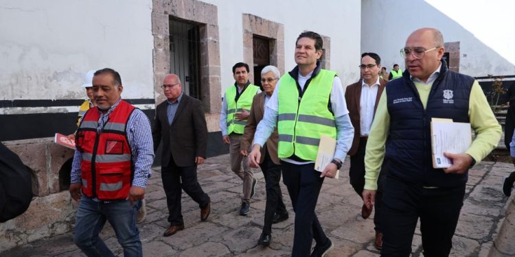 Supervisa Alfonso Martínez trabajos de rescate del Conservatorio de Música de las Rosas