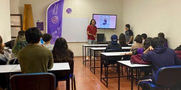 Rífatela estudiando con estas becas de 15 prepas y universidades, en convenio con Iemsysem