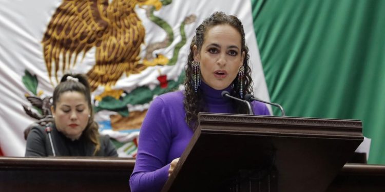 Sandra Arreola propone reforma a la Ley Orgánica de la Fiscalía de Michoacán para priorizar justicia con perspectiva de género