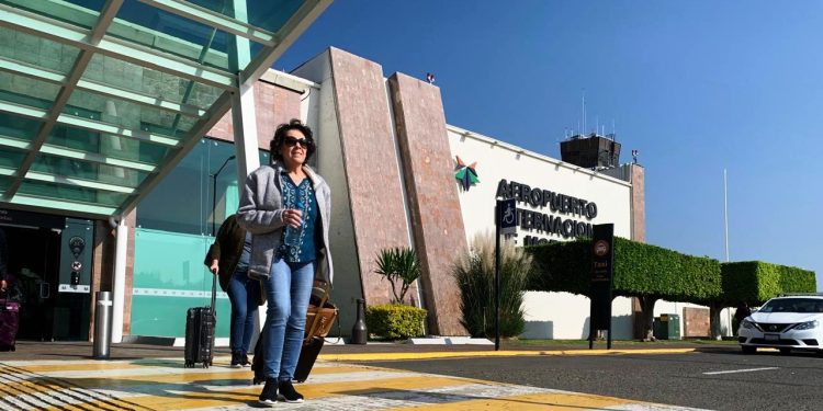 Morelia sigue creciendo en la llegada de turismo vía aérea