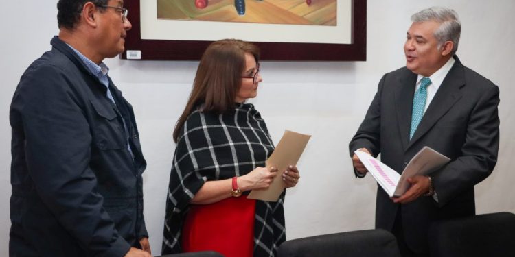 Congreso del Estado recibe Informe Anual de Gestión del Órgano Interno de Control del IEM 2024