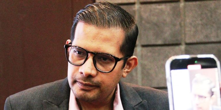 Mi único compromiso es con Uruapan: Conrado Paz