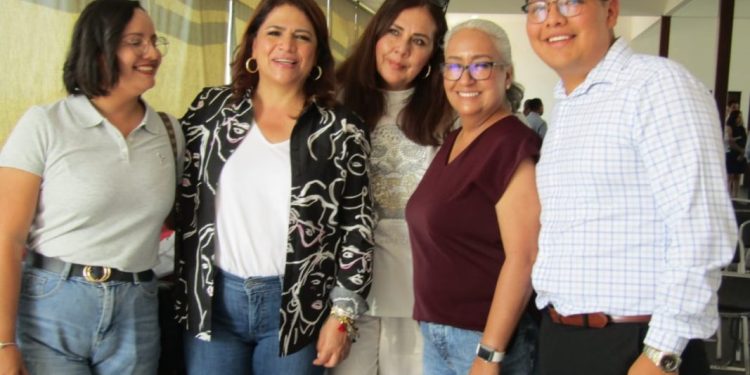 Escuchamos, legislamos y cumplimos con el pueblo: Emma Rivera