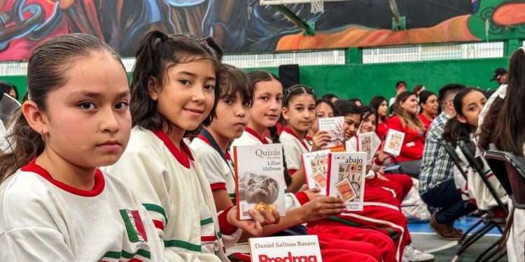 Escuelas de todo el estado participan en Maratón Nacional por la Lectura