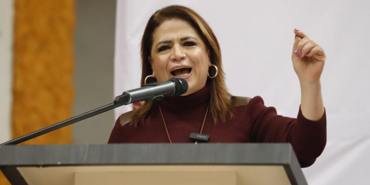 Unidad en Morena, clave para contener embates de la derecha: Fabiola Alanís