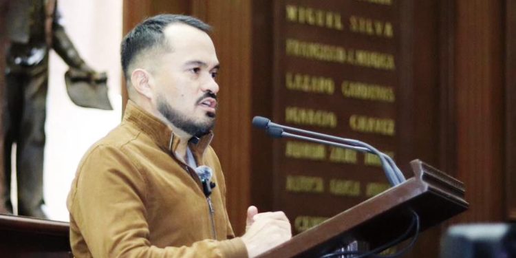 Claudia Sheinbaum: 100 días viento en popa, Hugo Rangel