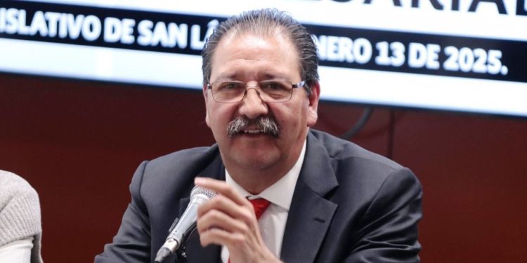 ES MOMENTO DE ACTUAR EN UNIDAD EN TORNO A LA PRESIDENTA PARA DEFENDER LA SOBERANÍA Y DIGNIDAD DE MÉXICO: REGINALDO SANDOVAL