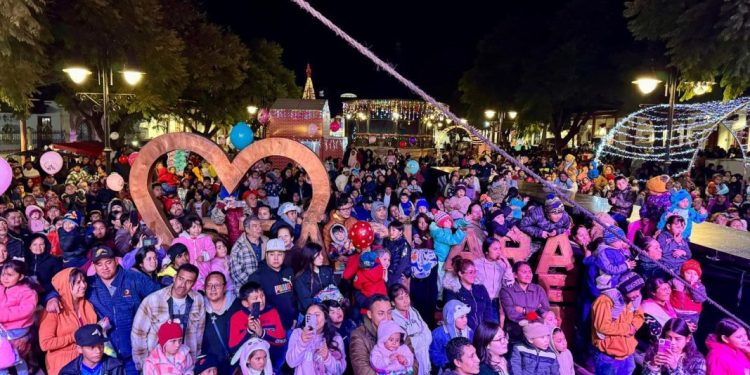 Reyes Magos llegaron este domingo al Pueblo Mágico de Santa Clara