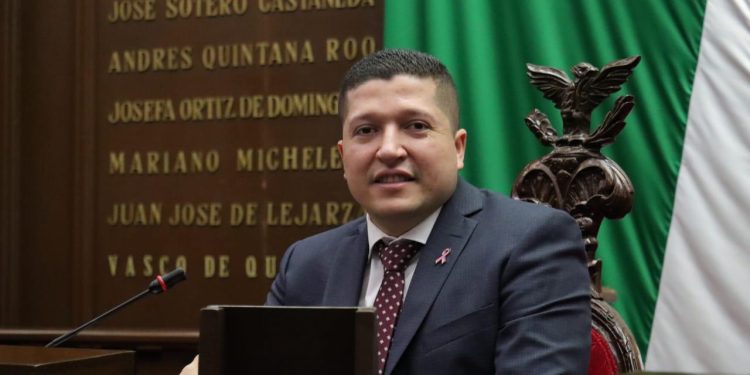 Invita Vicente Gómez a participar en el Proceso de Selección de Jueces y Juezas para el Poder Judicial