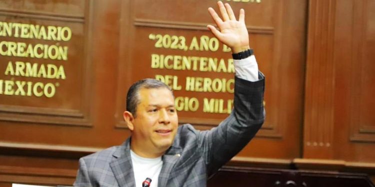 Lleva Barragán al Congreso exigencia para regresar pagos en efectivo a las ventanillas de finanzas