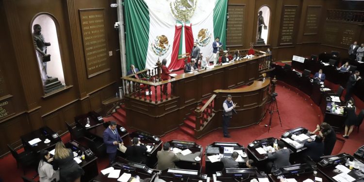 Se inscribirá el nombre de Claudia Sheinbaum en el muro del Congreso del Estado
