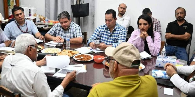 Se rehabilitará cuenca de Zicuirán en La Huacana: Sader