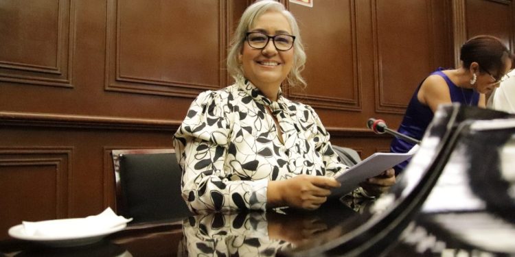 ”Analizaremos reforma de Gobierno Digital presentada por el Ejecutivo para facilitar servicios a la ciudadanía”, remarca Emma Rivera