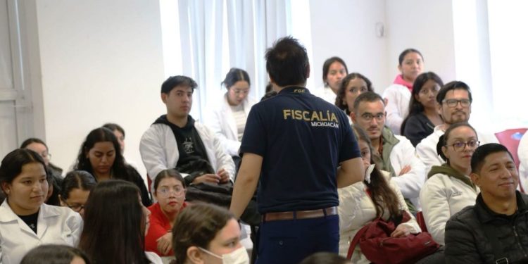 Fiscalía General, aliada en el fortalecimiento de los conocimientos de la comunidad estudiantil