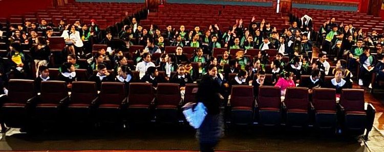 Lleva Fiscalía General charlas en materia de violencia digital a estudiantes de primaria y secundaria, en Pátzcuaro