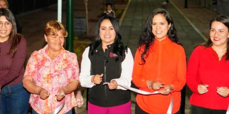 Inaugura Gladyz Butanda sendero seguro en tenencia Morelos; mujeres caminarán sin miedo