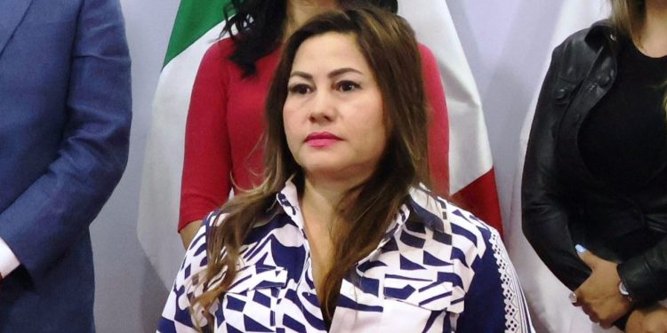 Jaqueline Avilés respalda, desde el Congreso, el programa «Michoacán Te Abraza» en repatriación de migrantes