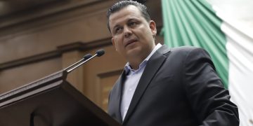 Presenta Memo Valencia iniciativas para endurecer penas por el delito de amenazas de muerte y robo a cuentahabientes