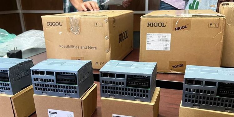 SCOP entrega equipamiento al Tec de Lázaro Cárdenas por 4.6 mdp