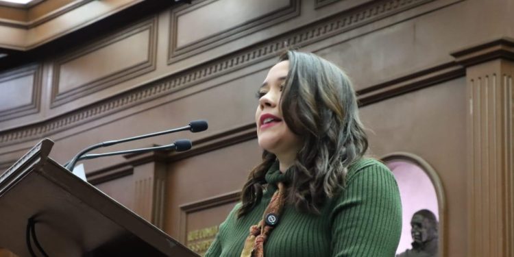 Xóchitl Ruiz propone reforma para fortalecer sistema de seguridad y dar certeza a las y los ciudadanos y elementos