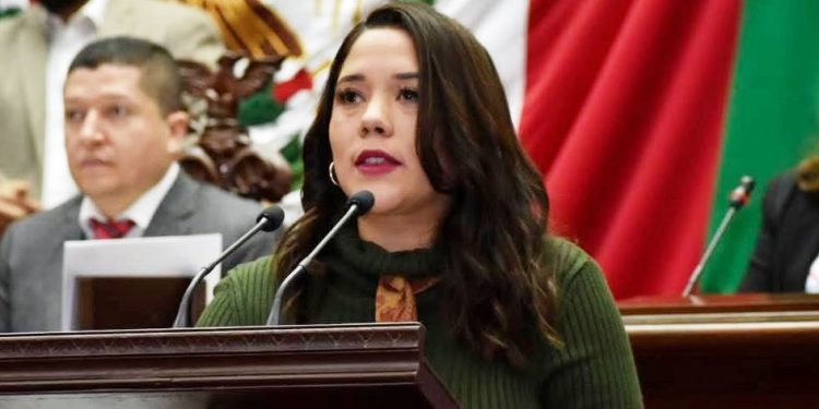 A propuesta de Xóchitl Ruiz, Congreso exhorta a Gobierno estatal a convocar para la creación del Consejo Michoacano te Abraza