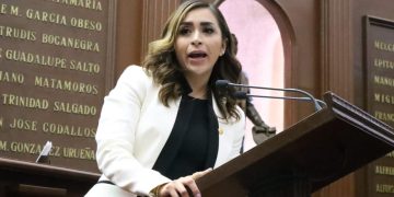 Grecia Aguilar propone reforma para garantizar en Michoacán el respeto a los derechos a la cultura, usos y costumbres