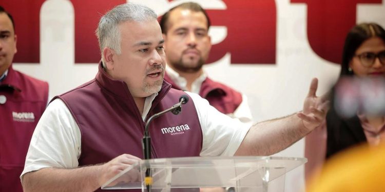 Metrobús y Teleférico pondrán fin al abandono del transporte público en Morelia: Jesús Mora