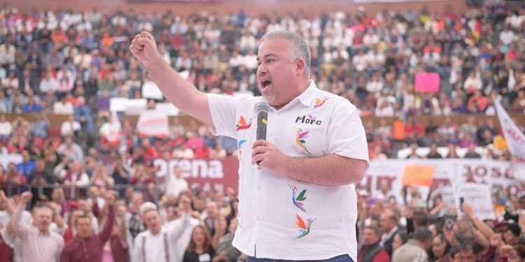 Con participación masiva, Morena arranca afiliación en Michoacán