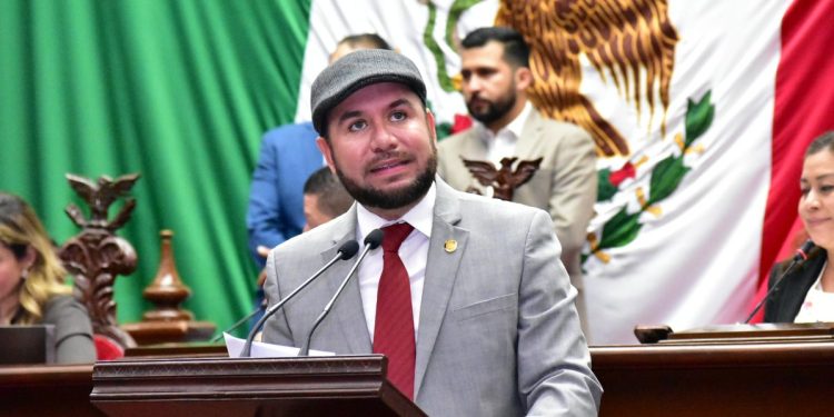 Plantea Reyes Galindo creación de viveros forestales municipales para hacer frente al cambio climático