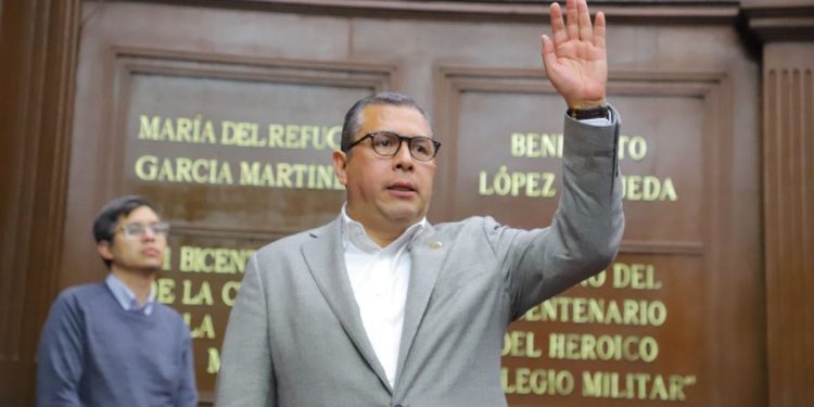 Barragán impulsa iniciativa para proteger la privacidad digital de menores de edad