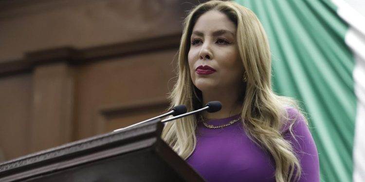 Belinda Hurtado respalda reforma para fortalecer cumplimiento de obligaciones alimentarias