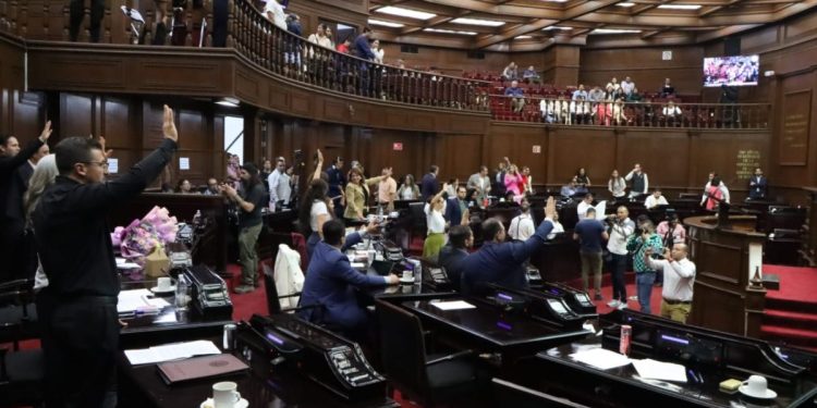Aprueba 76 Legislatura reformas para garantizar el acceso universal y seguro a los servicios de salud sexual y reproductiva