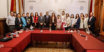 Atiende Fabiola Alanís demandas de comunidades académica y administrativa de la UMSNH