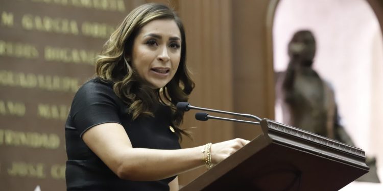 MC a favor de reforma constitucional en materia de no reelección y no nepotismo electoral: Grecia Aguilar