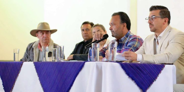 Julio Arreola refuerza su compromiso con el sector turístico de Pátzcuaro