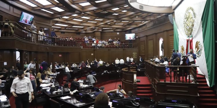 Logra 76 Legislatura que haya educación ambiental en las escuelas de nivel básico a nivel medio superior