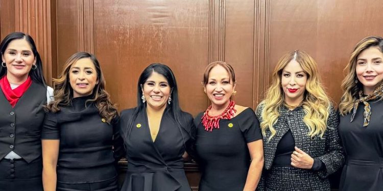 Impulsan diputadas agenda con perspectiva de género en el Congreso