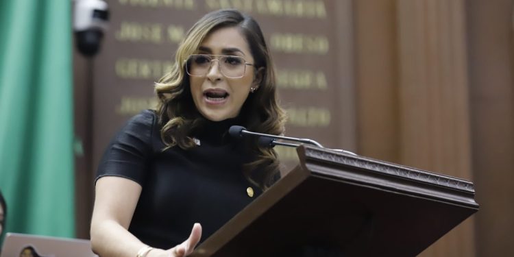 Derecho al cuidado propone Grecia Aguilar que se garantice desde la Constitución Local