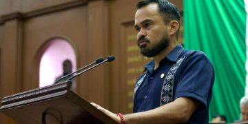 Hugo Rangel exige transparencia y austeridad en la UMSNH