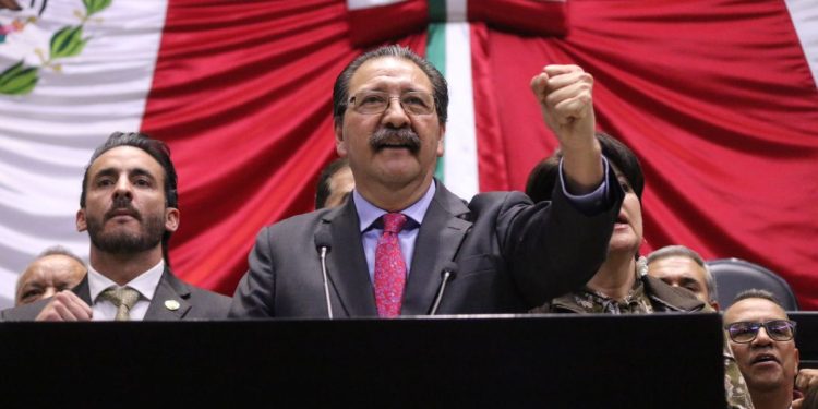 DIPUTADAS Y DIPUTADOS DEL PT RESPALDAN A LA PRESIDENTA SHEINBAUM ANTE AMENAZAS ARANCELARIAS DE EUA